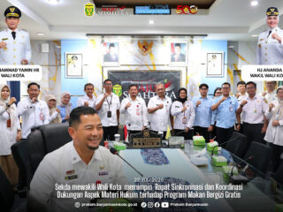 Sekda mewakili Wali Kota memimpin Rapat Sinkronisasi dan Koordinasi Dukungan Aspek Materi Hukum terhadap Program Makan Bergizi Gratis
