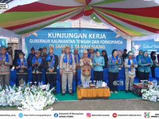 Gubernur Kalteng Bersama Bupati Heriyus Tinjau SMKN 1 Murung